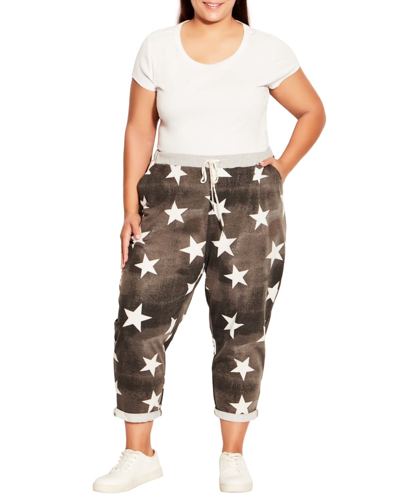 Front of a model wearing a size 14 PANT JENNY KNIT CROP in Black Star by avenue. | dia_product_style_image_id:293900